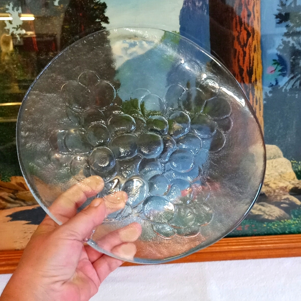 Kosta Boda Grapes Serving Plate Platter